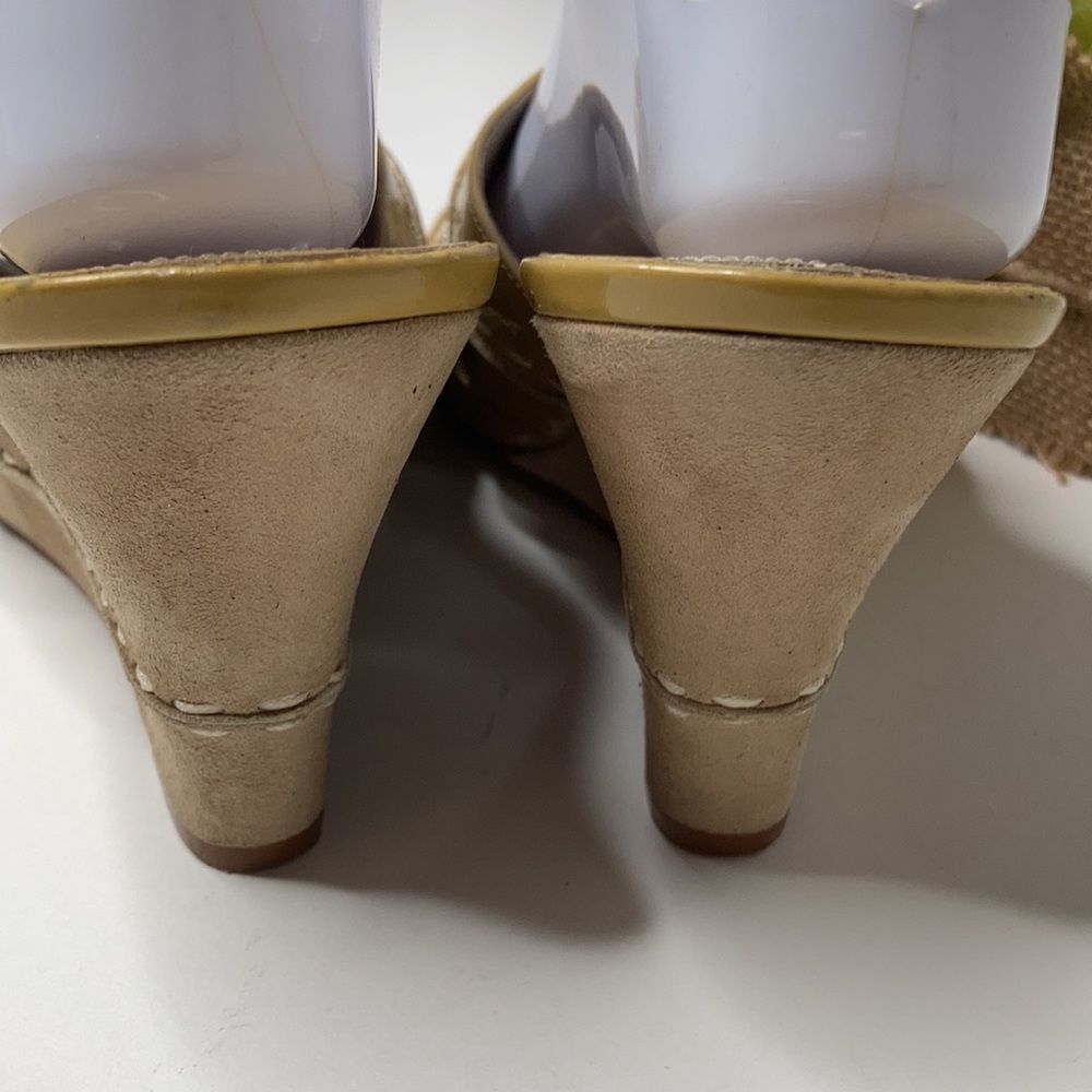Cole Haan Patten Leather Wedge Sandals Sz: 10.5B - Picture 6 of 11